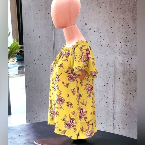 COUNTERPARTS TOP BLOUSE MEDIUM ALL OVER FLORAL PRINT FLUTTER SLEEVES - Picture 3 of 5